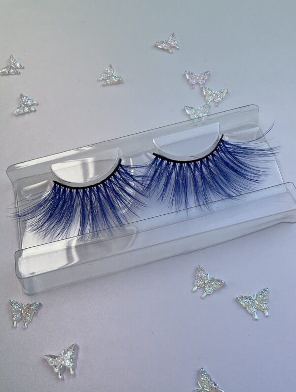 Elizabeth Royal Blue Jumbo False Lashes 25mm