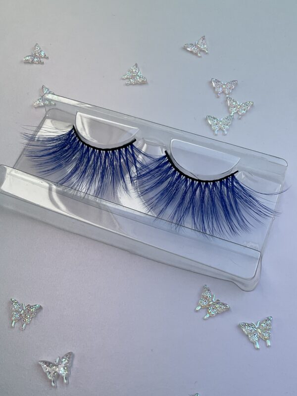 Elizabeth Royal Blue Jumbo False Lashes 25mm - Image 2