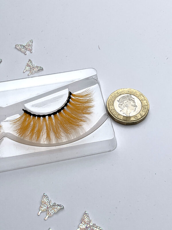 Diamond Pearl Stacker Lash in Halloween Orange - Image 6