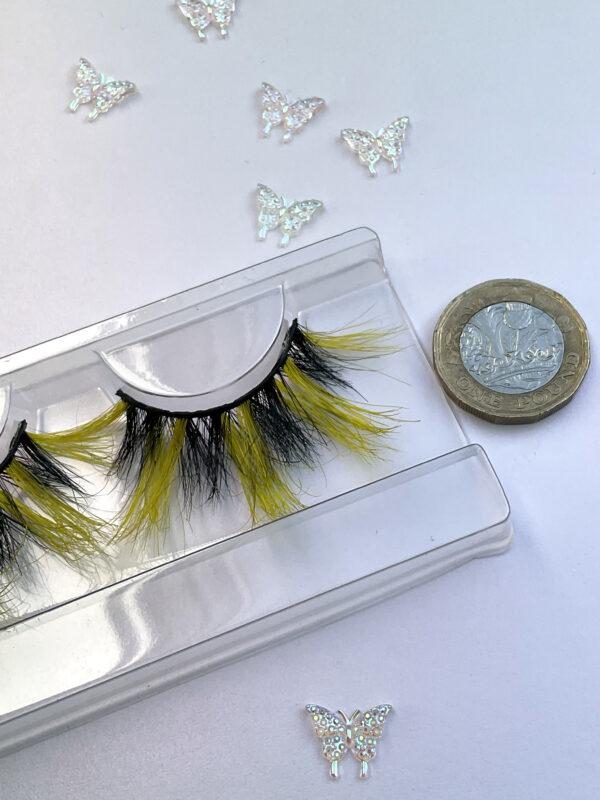 Bea Black and Yellow Spiky Jumbo False Lashes 25mm - Image 4