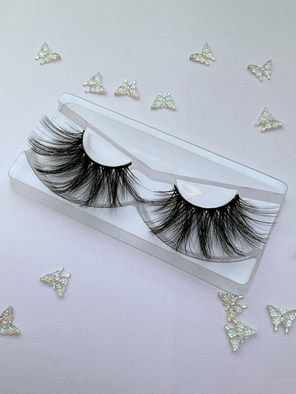 Cynthia Black Jumbo False Lashes 25mm - Image 2