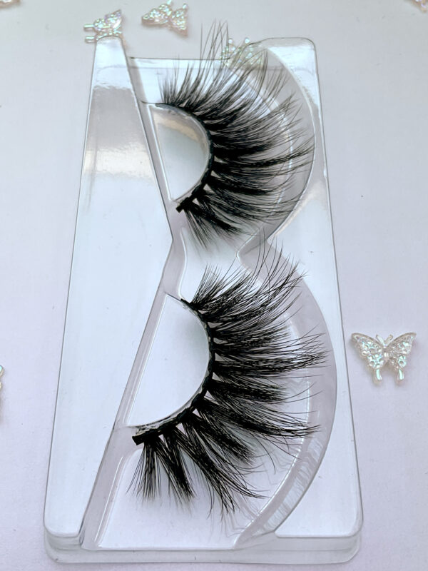 Felicia Layered Spiky False Eye Lashes - Image 4