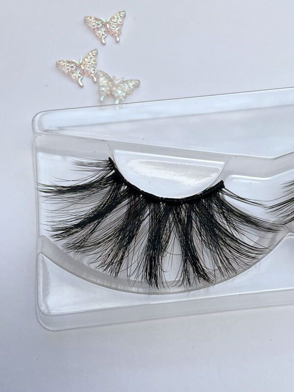 Marni Black 3D Jumbo False Lashes 25mm - Image 3