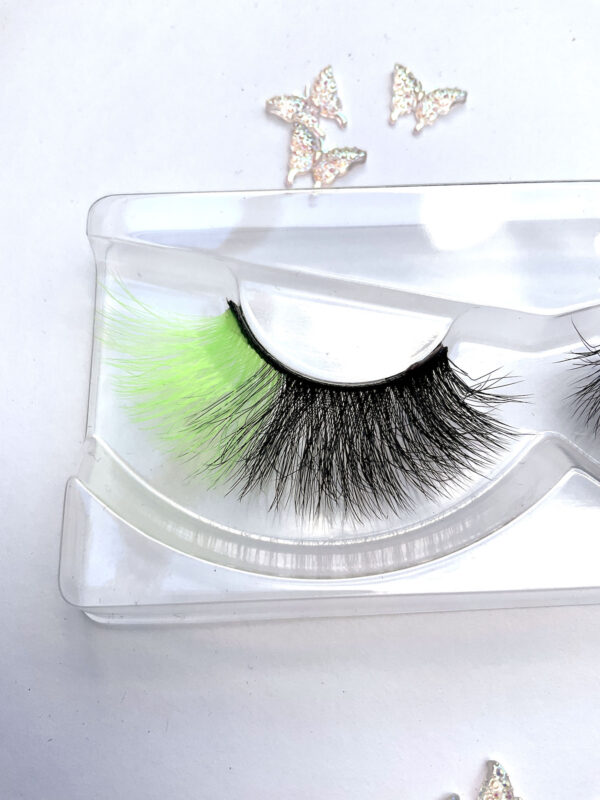 Nellie Black and Green False Lashes - Image 3