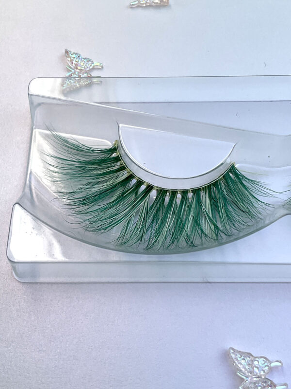 Shona Green and White Jumbo False Lashes 20-25mm - Image 3