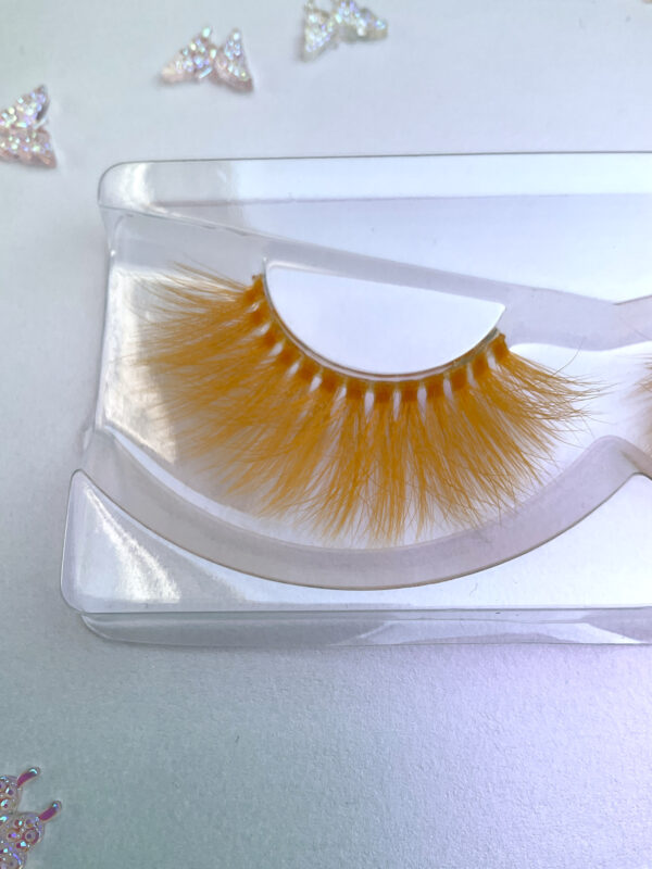 Soleil False Lash in Fresh Orange - Image 4