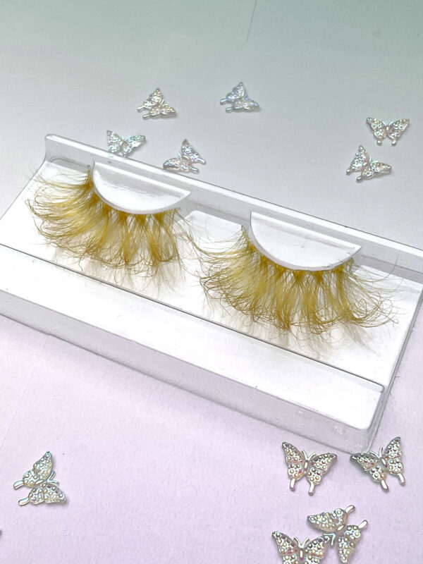 Starfruit Yellow Jumbo False Lashes 25mm - Image 2