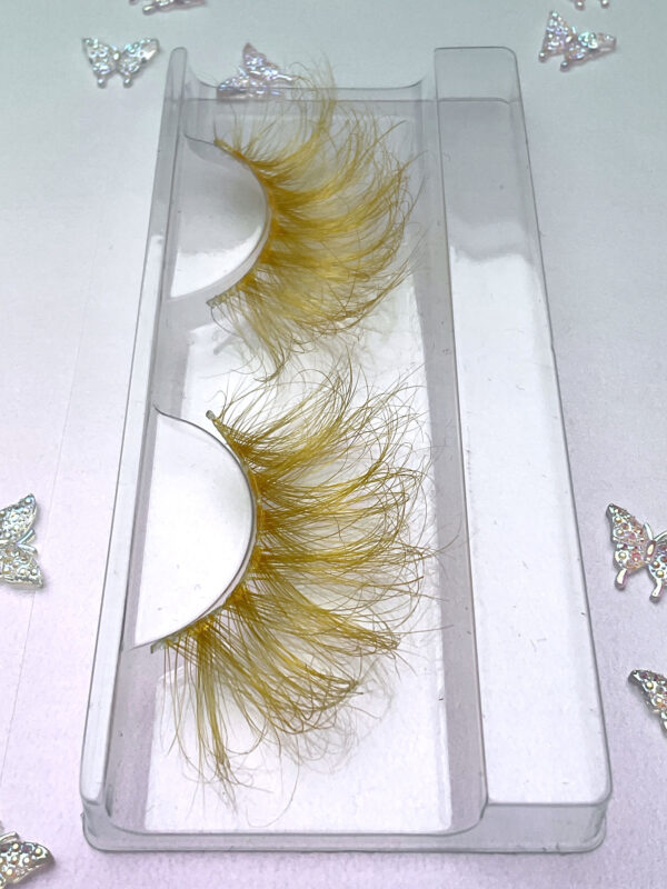 Starfruit Yellow Jumbo False Lashes 25mm - Image 4