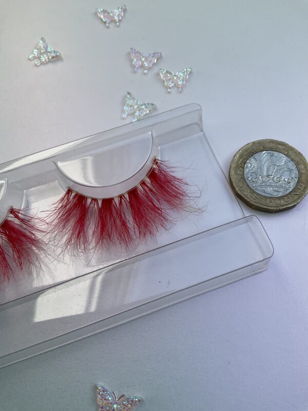 Stina Red and White Jumbo False Lashes 25mm - Image 6