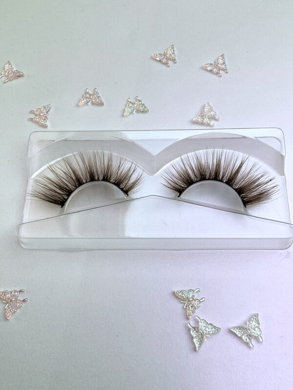 Wendy Brown Brown False Lashes - Image 6