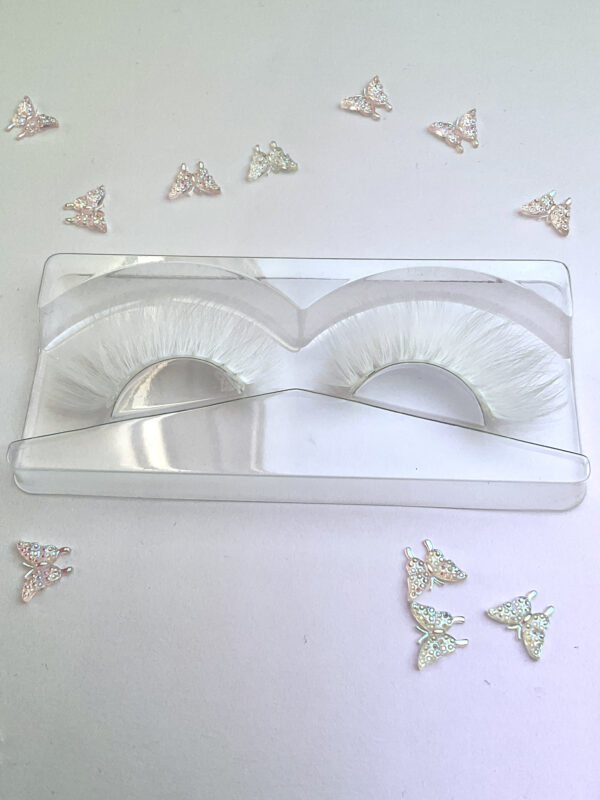 Wynter White False Lashes Eyelashes - Image 6