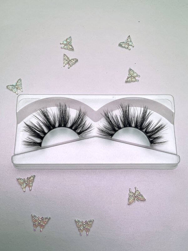 Farrah Black Spiky False Lashes 15mm - Image 5