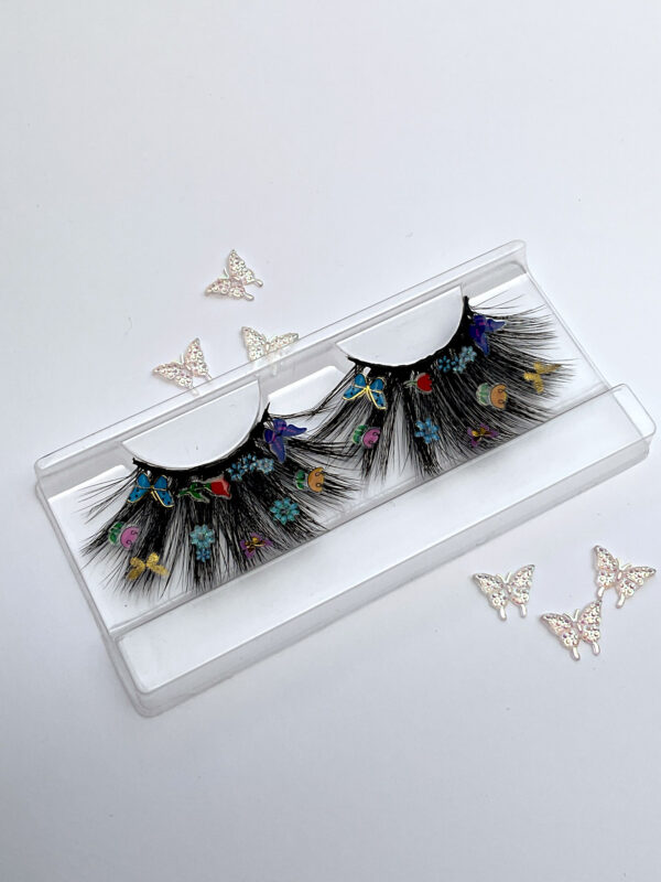 Flitter False Lashes with Flowers and Butterflies