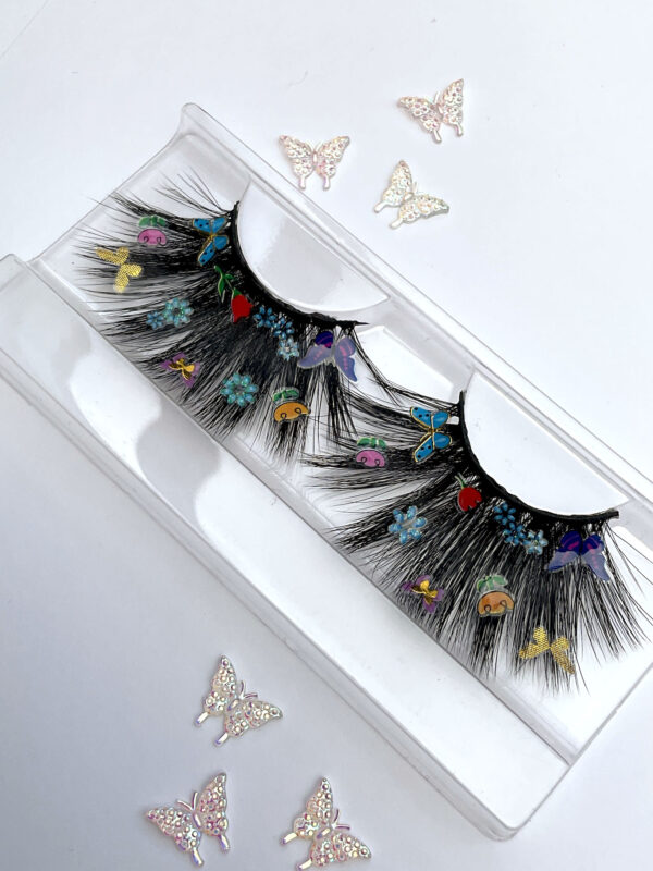 Flitter False Lashes with Flowers and Butterflies - Image 2