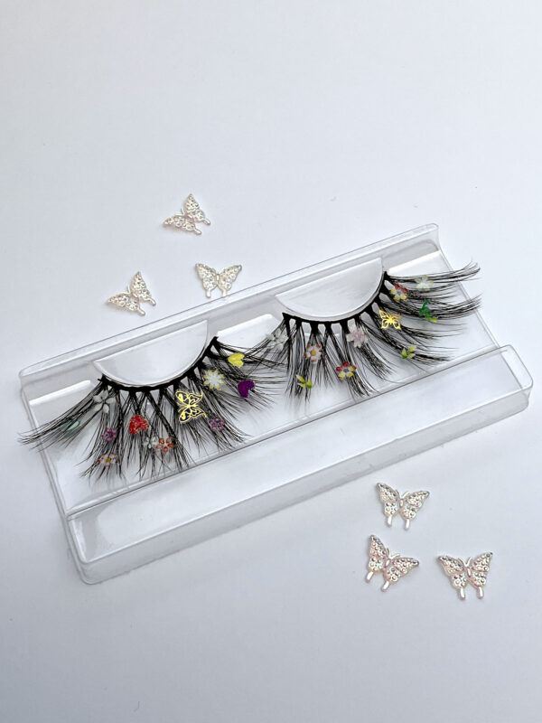 Flutter False Lashes with Flowers and Butterflies