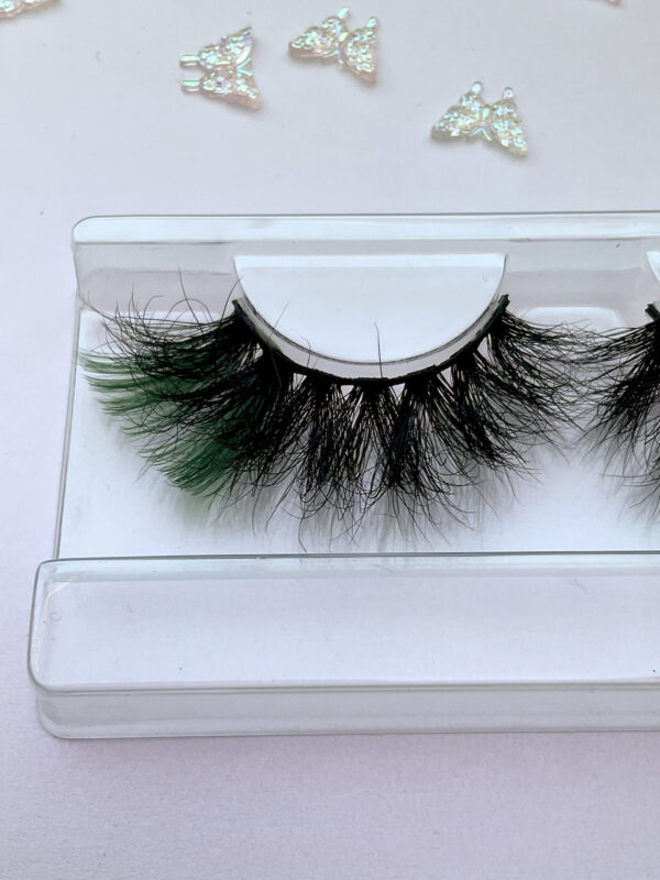 Follie Black and Dark Green False Lashes - Image 3