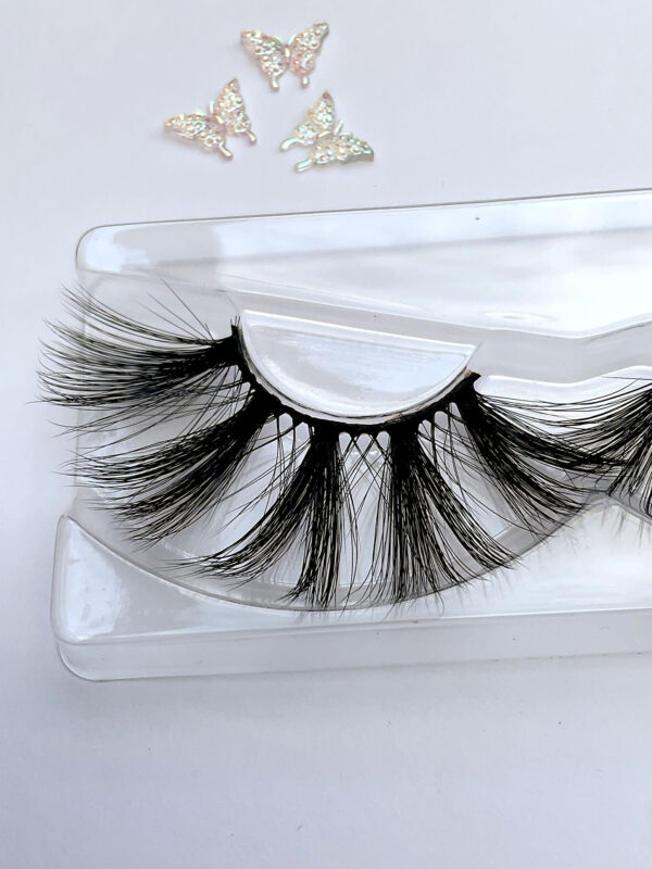 Nadia Black 25mm Jumbo False Lashes - Image 4