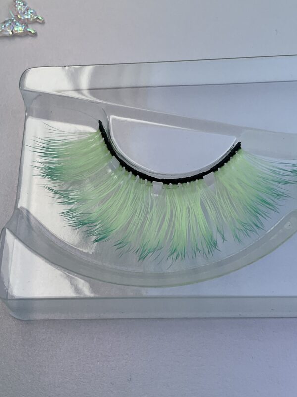 Peppermint Pale Mint and Teal False Lashes Eyelashes - Image 4