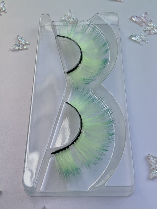 Peppermint Pale Mint and Teal False Lashes Eyelashes - Image 3