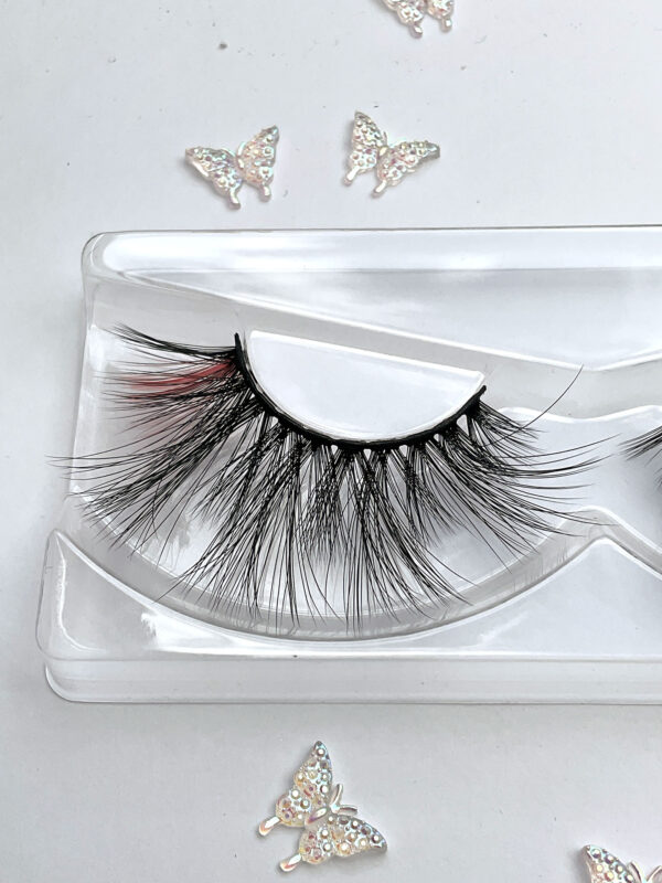 Pia Black and Neon Pink False Lashes - Image 3