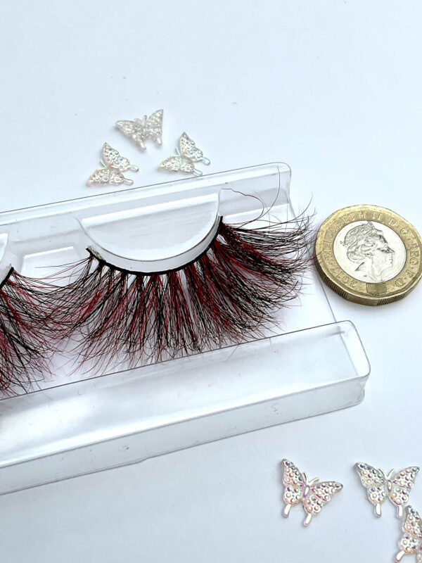 Raquel Red and Black Jumbo 25mm False Lashes - Image 3