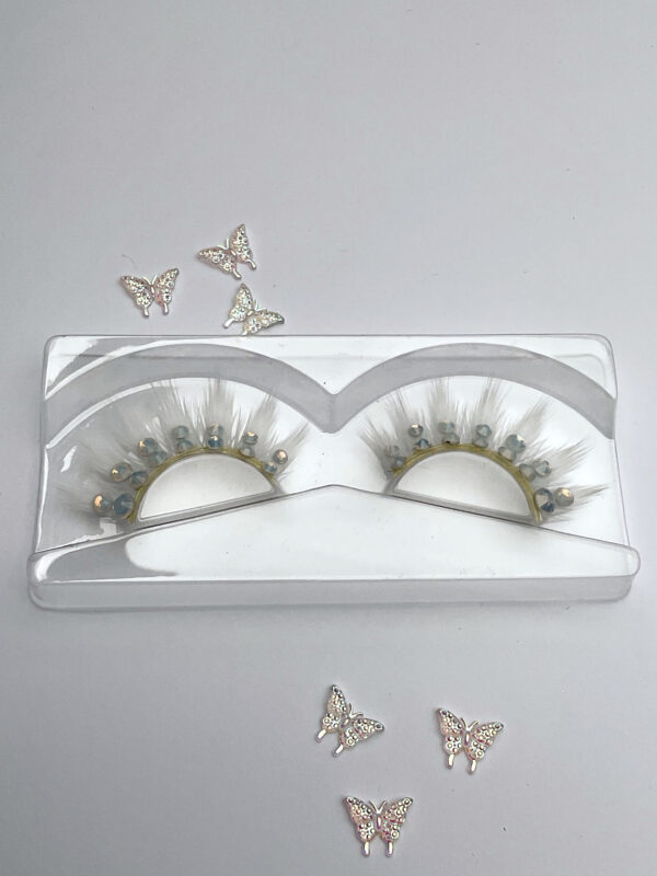 Wilma Bedazzled White False Lashes - Image 5