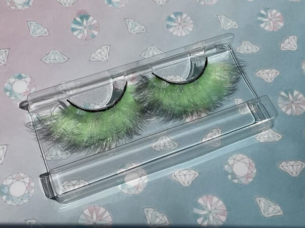 Mentha Mint and Black False Lashes Eyelashes - Image 2