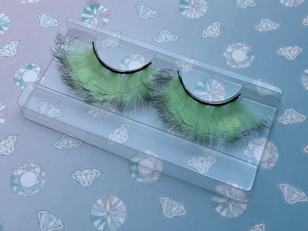 Mentha Mint and Black False Lashes Eyelashes - Image 3