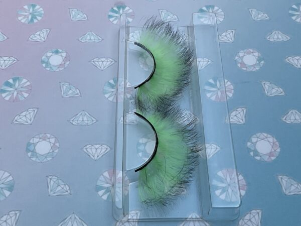 Mentha Mint and Black False Lashes Eyelashes - Image 4