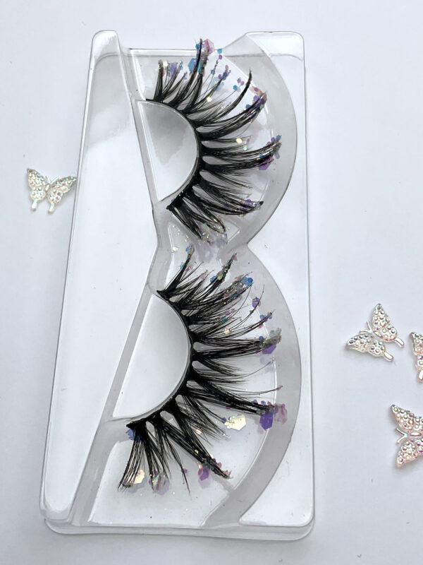 Icy Lilac Glitter Coated Jumbo False Lashes - Image 3