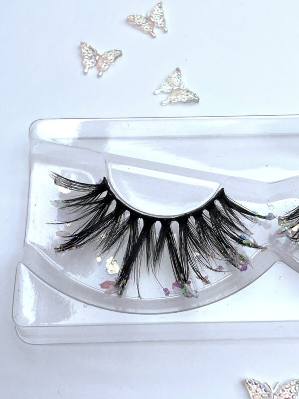 Icy Lilac Glitter Coated Jumbo False Lashes - Image 4