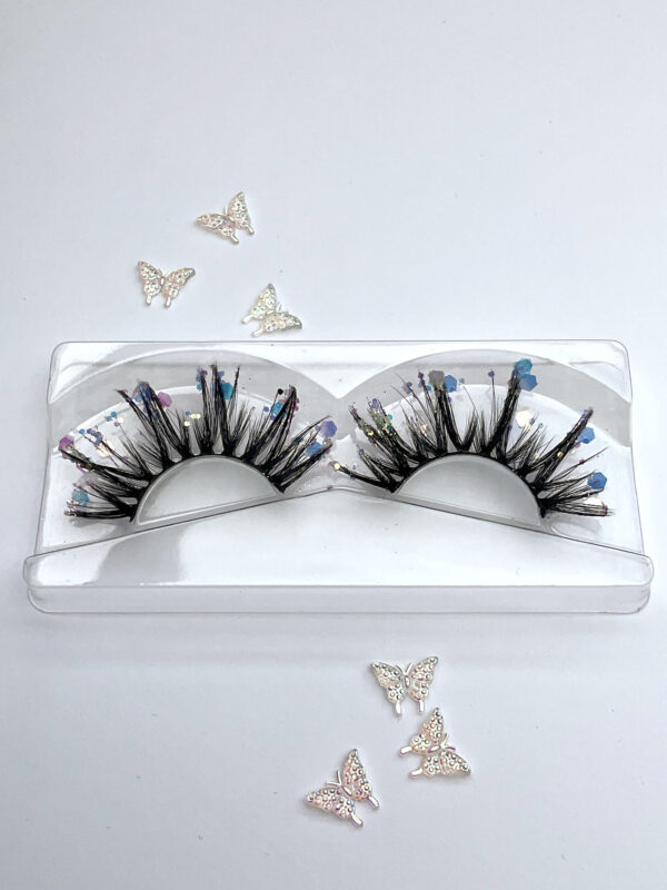 Icy Lilac Glitter Coated Jumbo False Lashes - Image 5