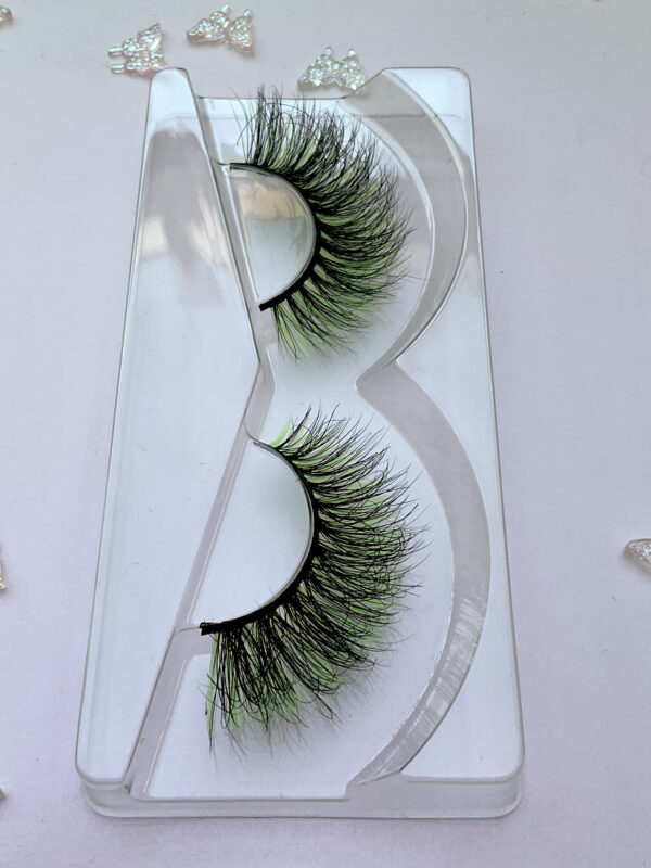 Eden 15-20mm Black and Green False Lashes - Image 4