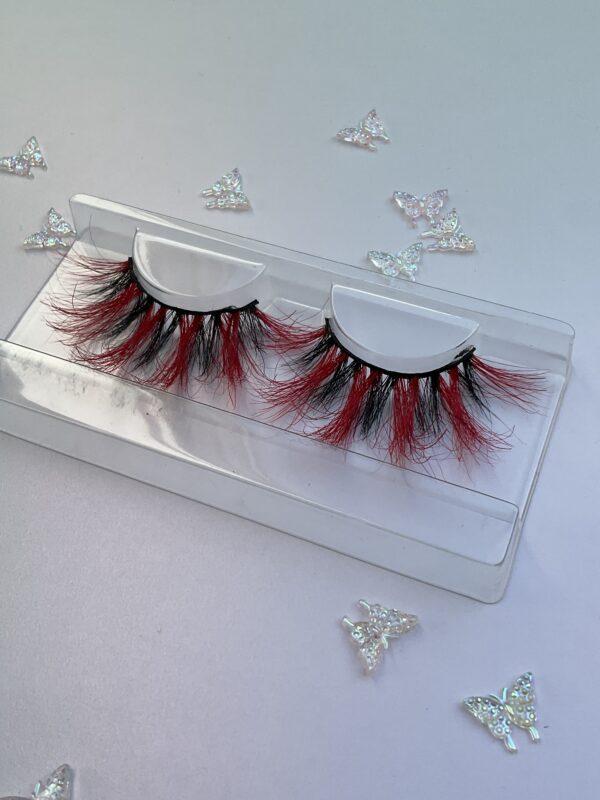 Ruthie Red and Black Jumbo False Lashes - Image 2