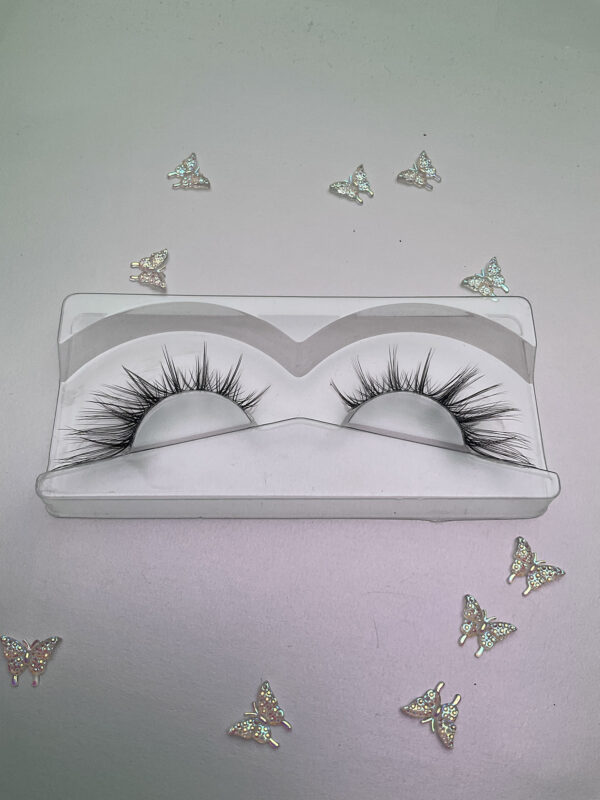 Jennifer "Russian Winged" Black False Lashes Eyelashes - Image 5