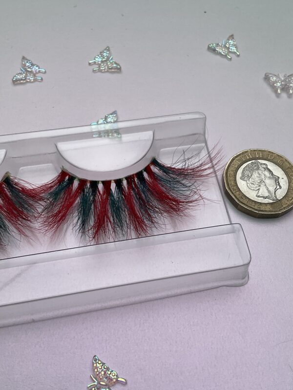 Christa Red and Green Stripe Jumbo False Lashes 25mm - Image 3