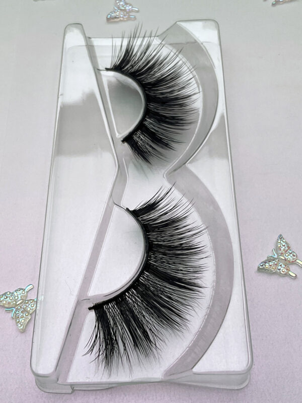 Damselfrau Vegan False Lashes - Image 5