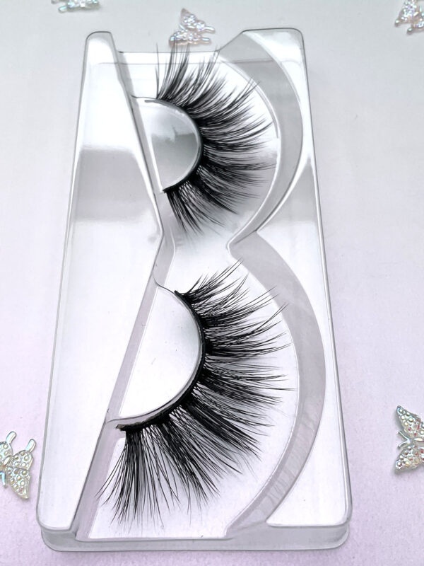 Fille Vegan False Lashes - Image 4