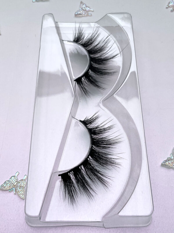 Fraulein Vegan False Lashes - Image 4