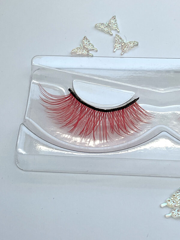 Diamond Pearl Stacker Lash in Pale Coral - Image 3